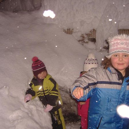 Haus Kroell Elisabeth Apartman Zell am Ziller Kültér fotó