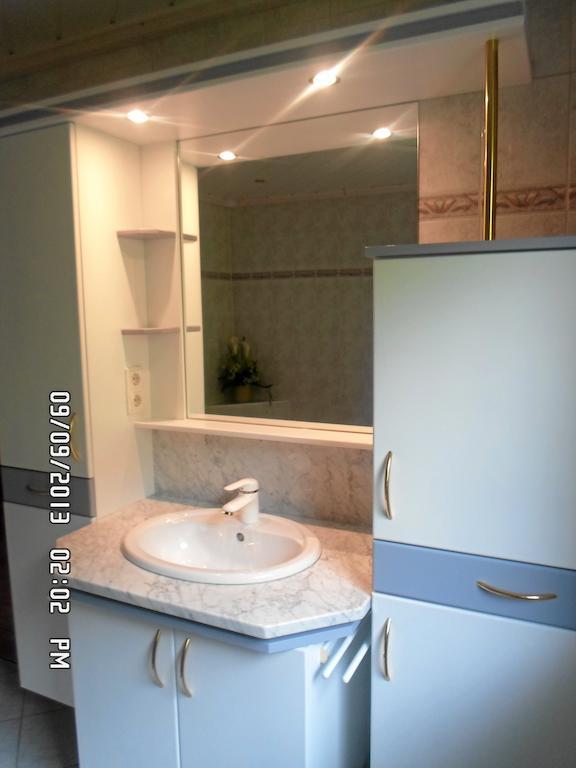 Haus Kroell Elisabeth Apartman Zell am Ziller Szoba fotó