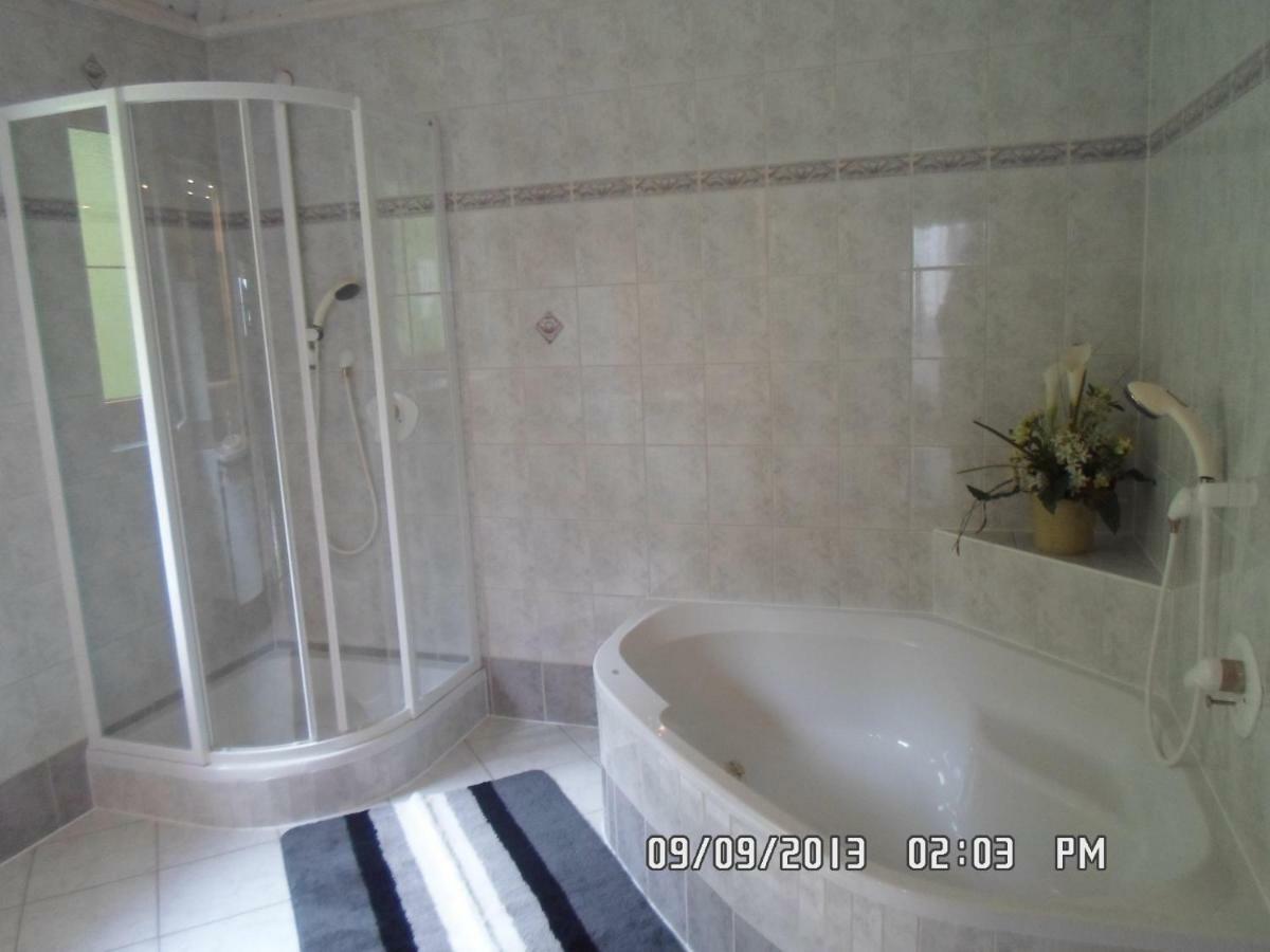Haus Kroell Elisabeth Apartman Zell am Ziller Kültér fotó